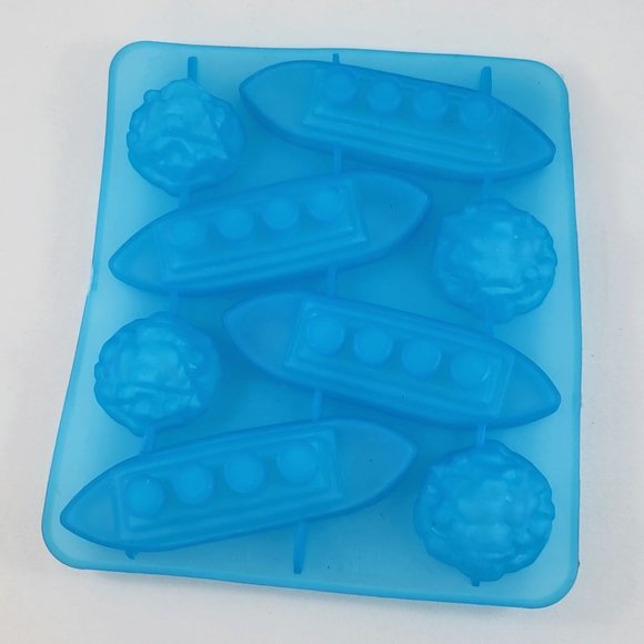 Silicone Ice Cube Mold Gin And Titonic Silicone Read - Picture 1 of 7